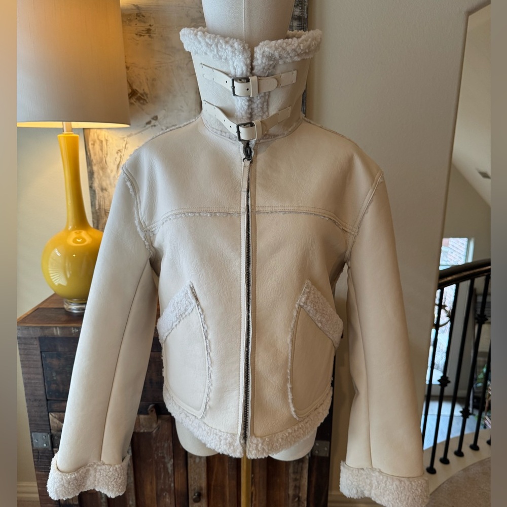 NWT Max Studio Off-White Faux Leather and Shearling Jacket - size M